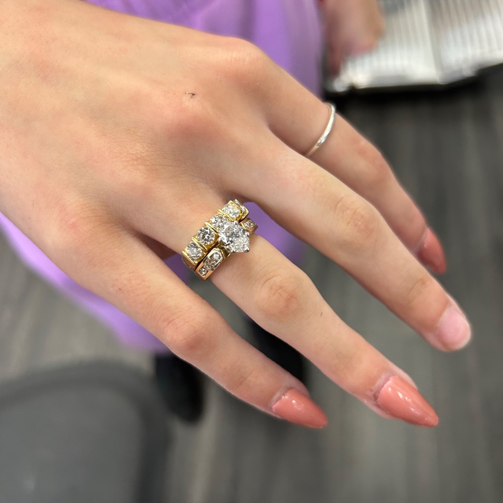 .95 Carat Center Diamond Ring Set.  Natural, Not Lab Grown.  14K Yellow Gold. - Picture 14 of 17